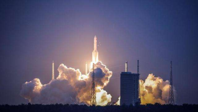 夜空中最亮的星！今天，向他们致敬！