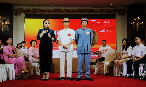 大健康良心产业联盟形象大使、正能量演员金粮 荣获“第四届中华榜样论坛公益大使”和“2015年度身影全国榜样人物”称号