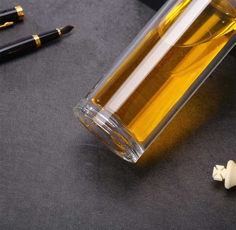 【优之雅】鲁道夫学仕玻璃杯 300ml 高硼硅玻璃 耐高温 声音清脆 内壁